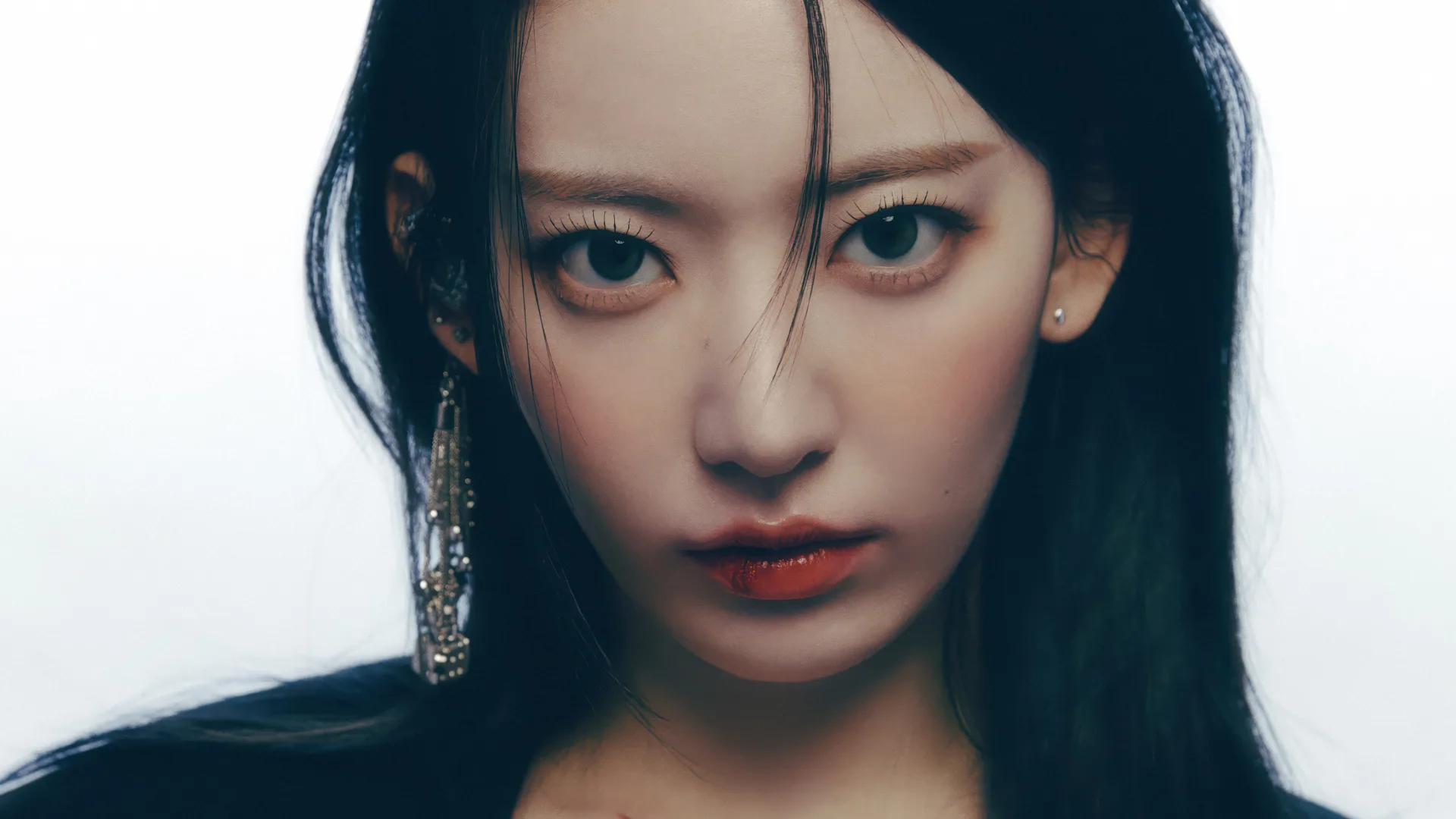 Sakura se perderá concierto de LE SSERAFIM en Francia por problemas de salud